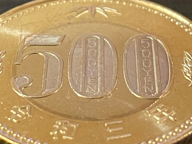 sumomo365_20211127_New_500_yen_coin_00c.jpg