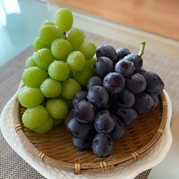 sumomo365_202208_grapes_01.jpg